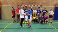 Fu&szlig;ball Altherren Futsal-Schulung Leibchen&uuml;bergabe